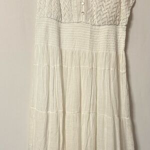 Elegant White Maxi Dress